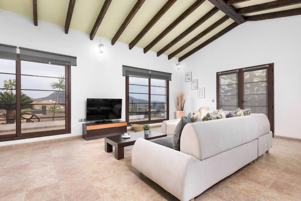 הוילה Tuineje Casa El Kornao, Fuerteventura מראה חיצוני תמונה